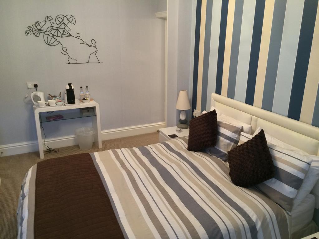 Hôtel The Waterford à Blackpool Extérieur photo